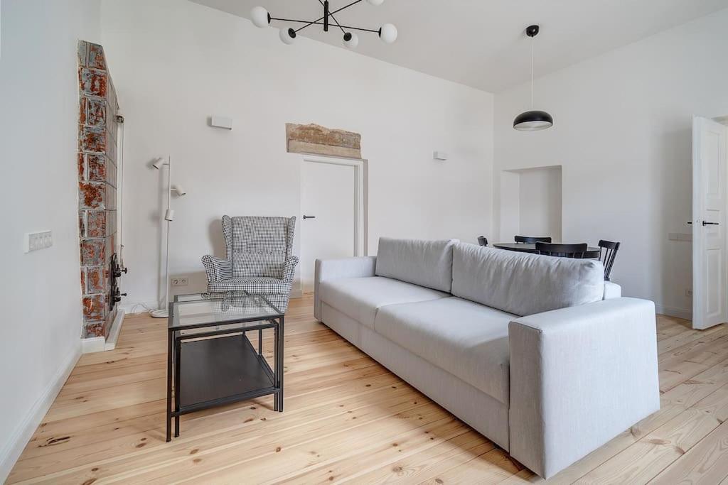 Spacious 2-Bedroom Flat In Old Town By Urban Rent VNO Eksteriør billede