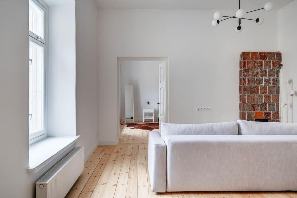 Spacious 2-Bedroom Flat In Old Town By Urban Rent VNO Eksteriør billede