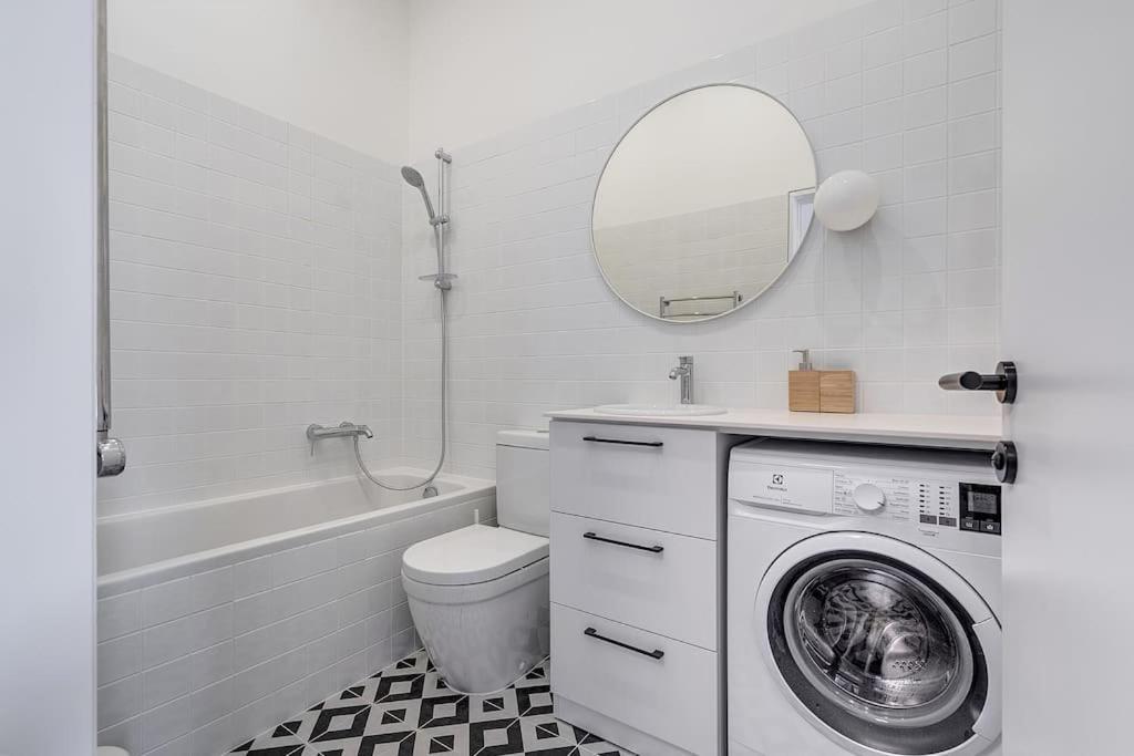 Spacious 2-Bedroom Flat In Old Town By Urban Rent VNO Eksteriør billede