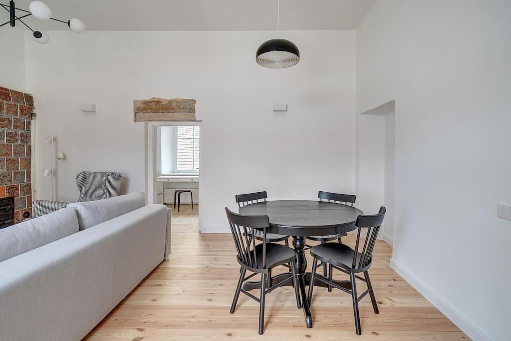 Spacious 2-Bedroom Flat In Old Town By Urban Rent VNO Eksteriør billede