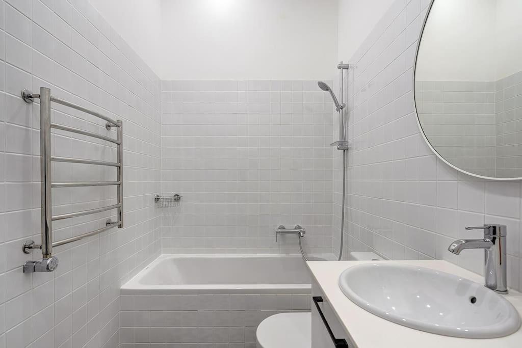 Spacious 2-Bedroom Flat In Old Town By Urban Rent VNO Eksteriør billede